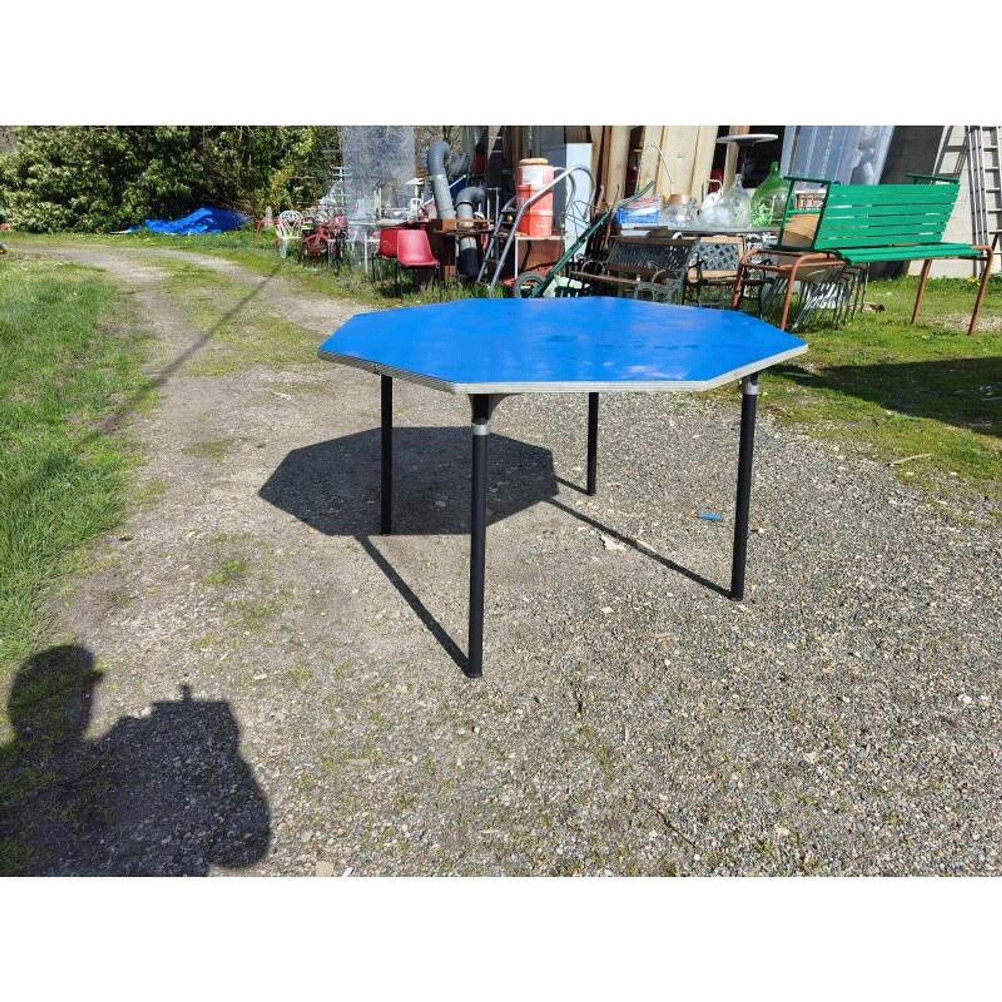 Table de collectivité octogonale vintage