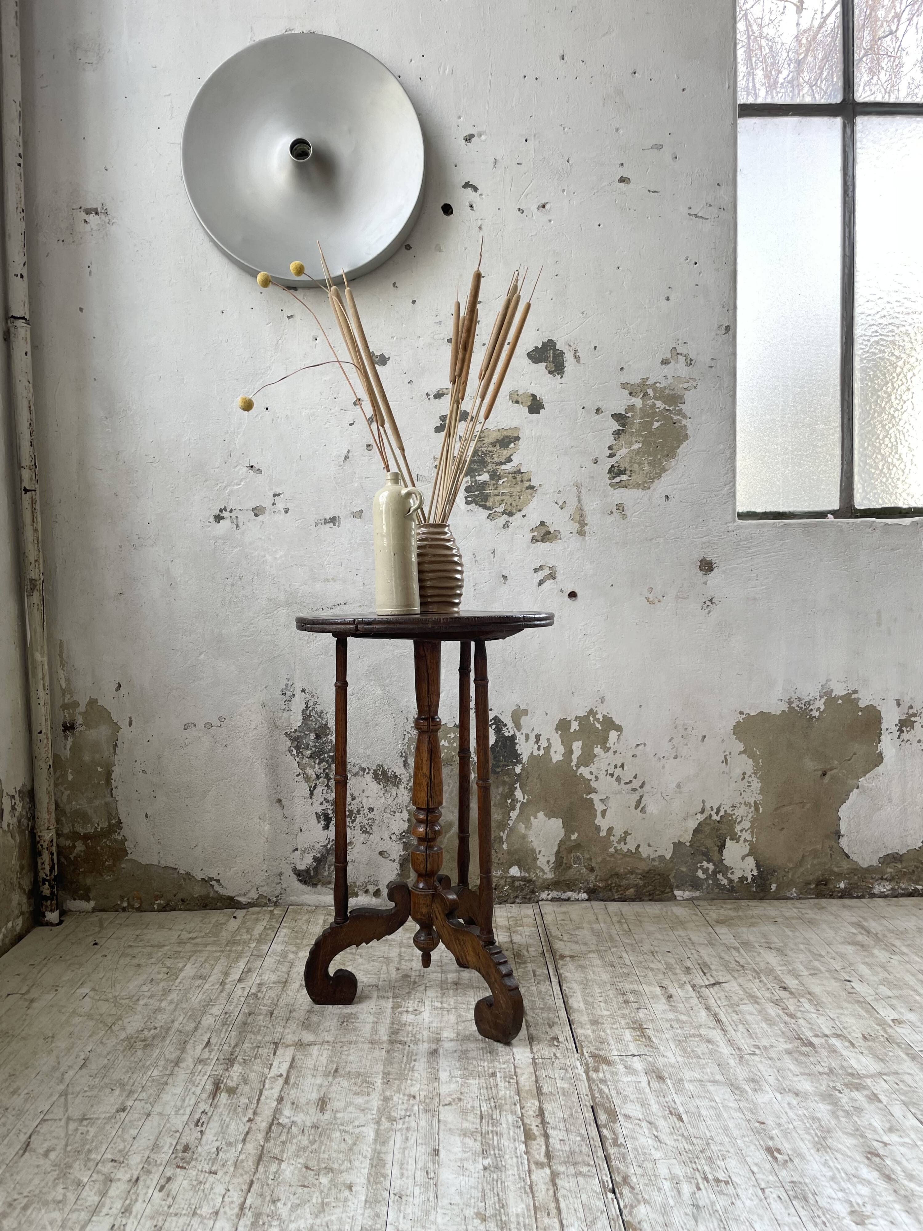 19th century oak pedestal console