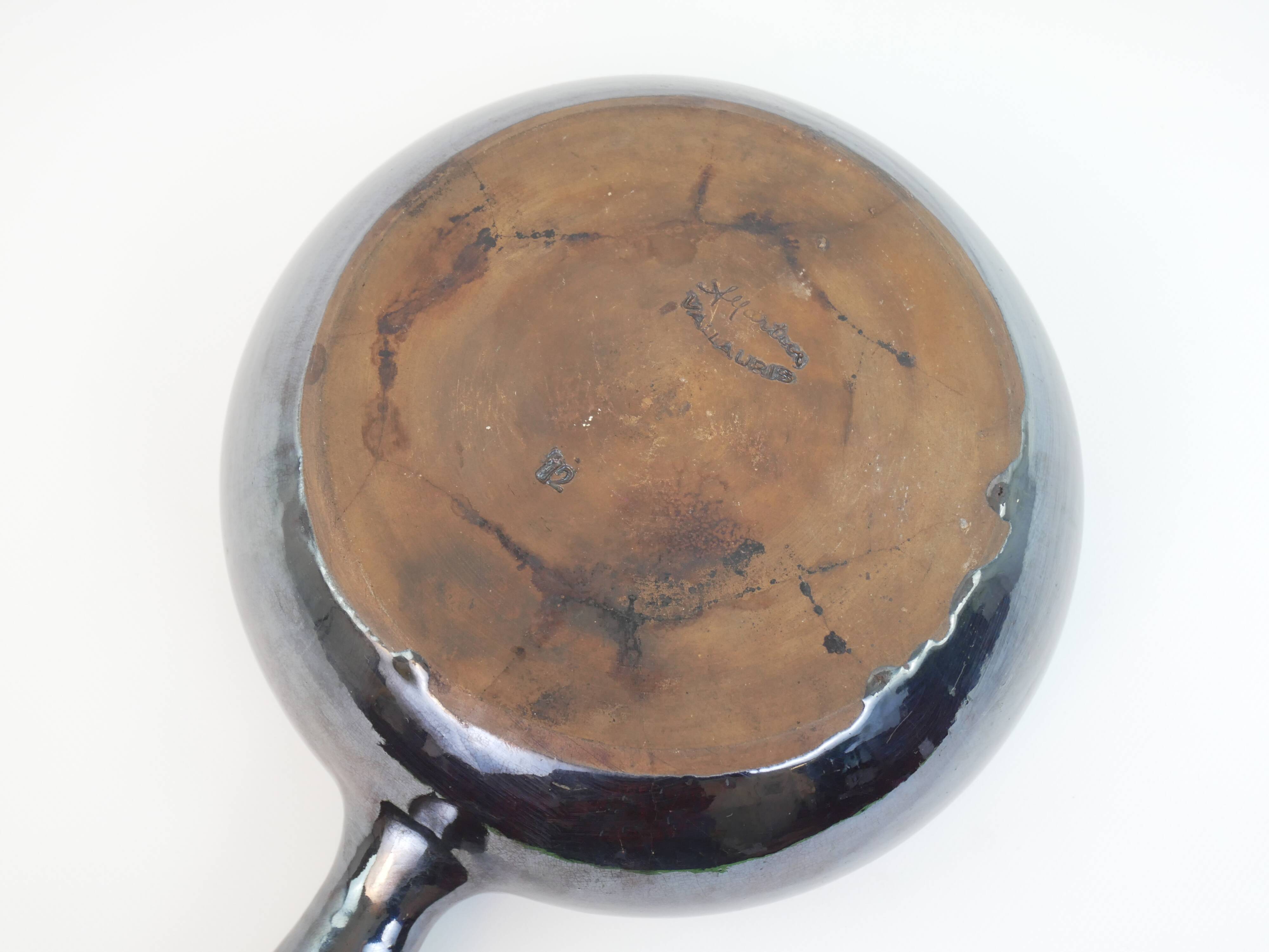 Ebony enameled ceramic fondue pot signed André Martin Vallauris 1950s