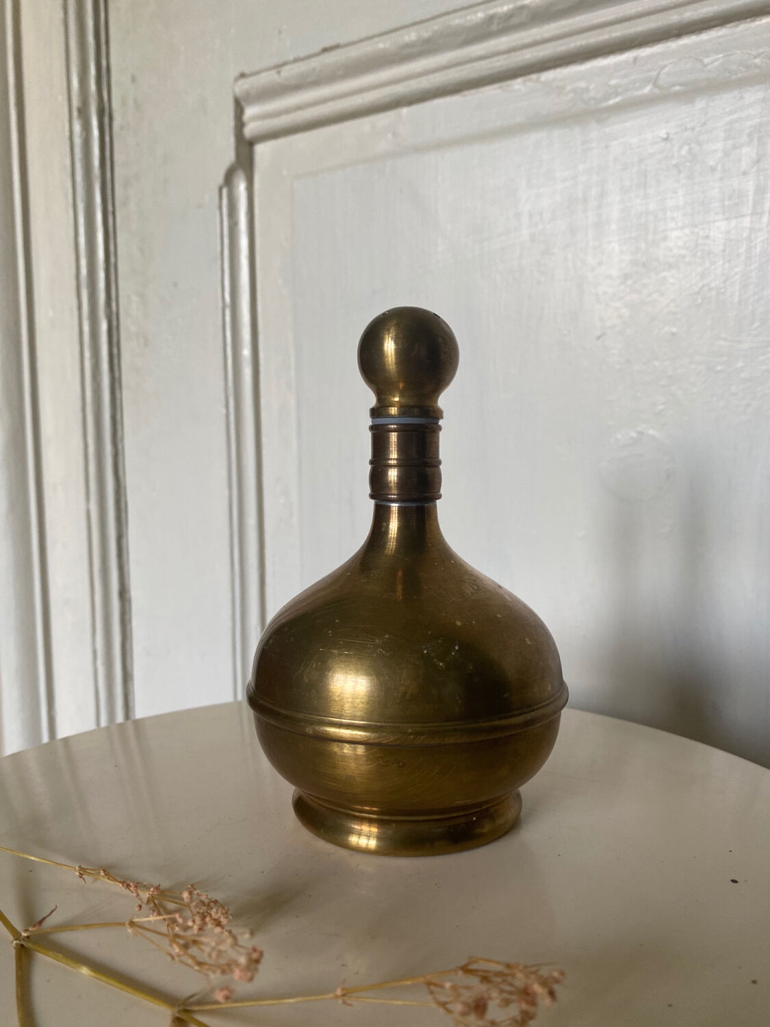 Salière en laiton marque Le Parfait