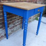 Kitchen table