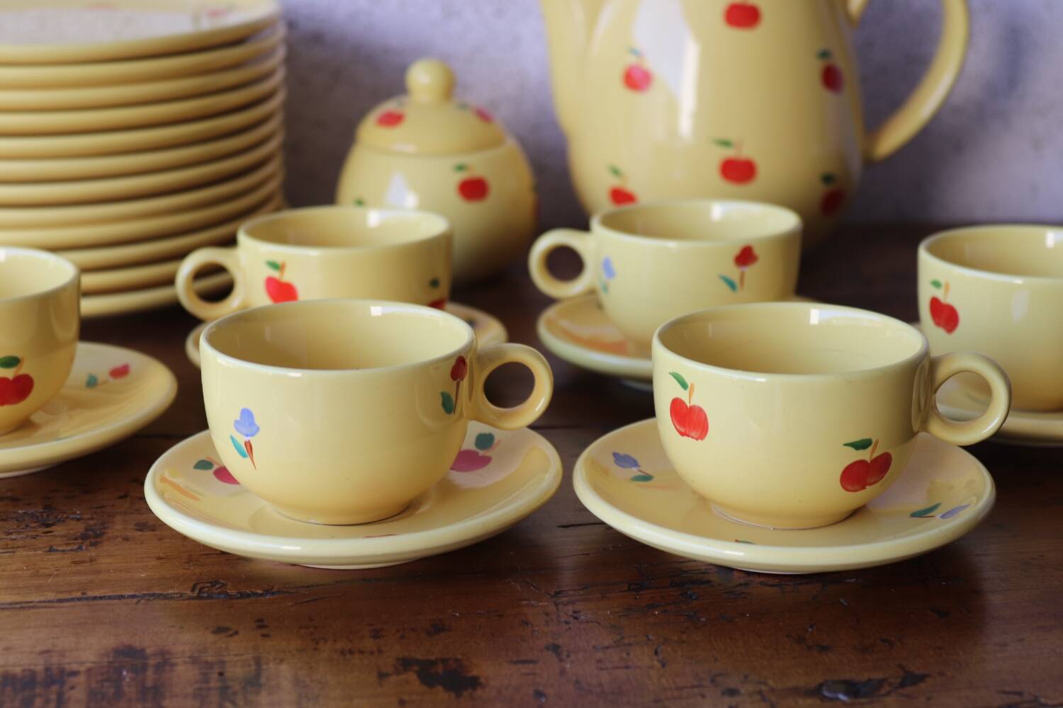 Hand-painted earthenware tea set – red apple motif