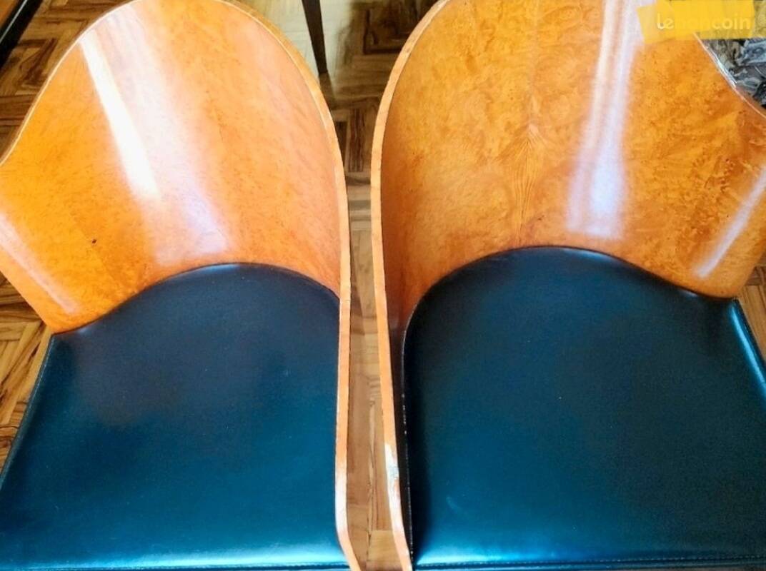 Toscana chairs designed by Piero Sartogo for Saporiti