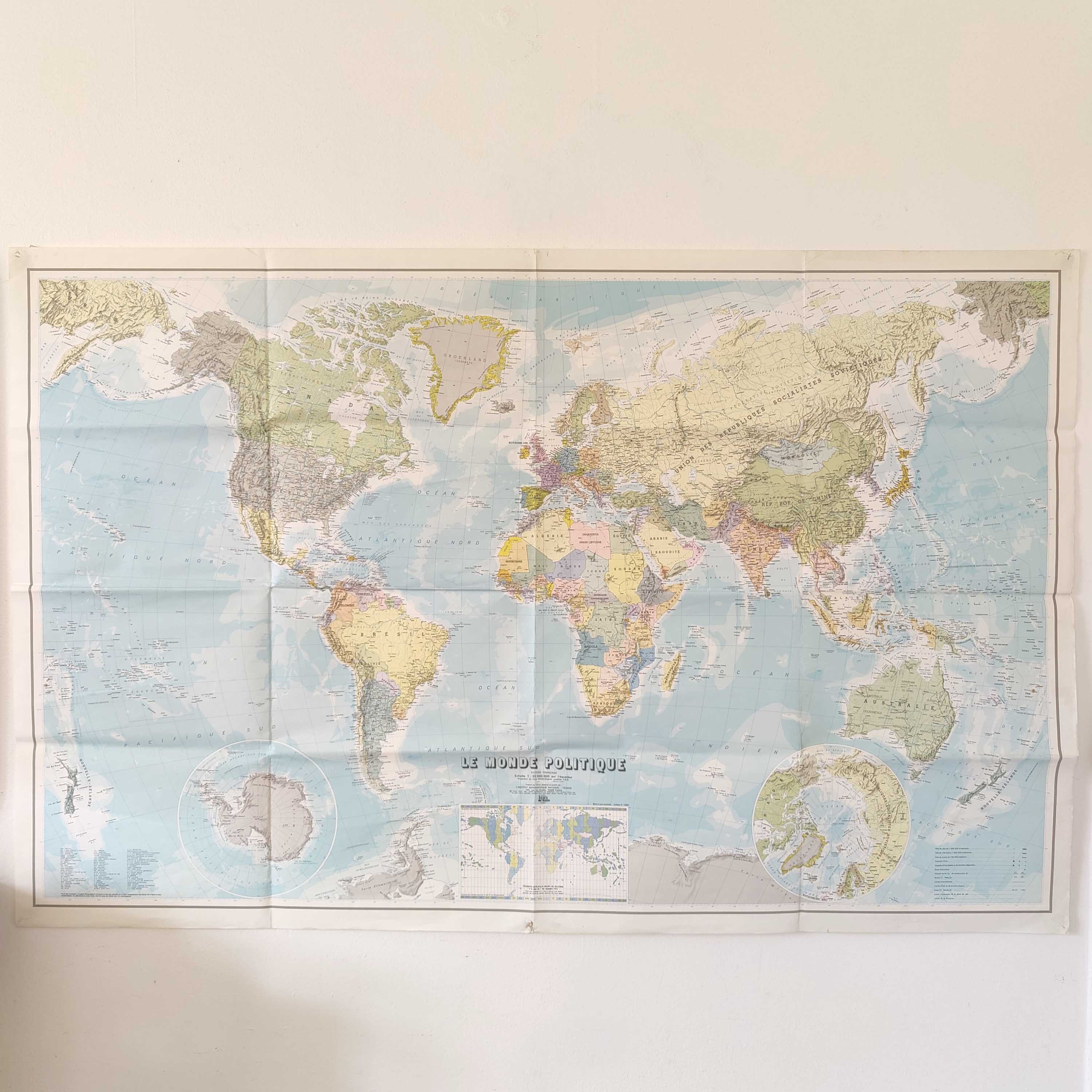 Map planisphere the vintage world 127x81cm 70s