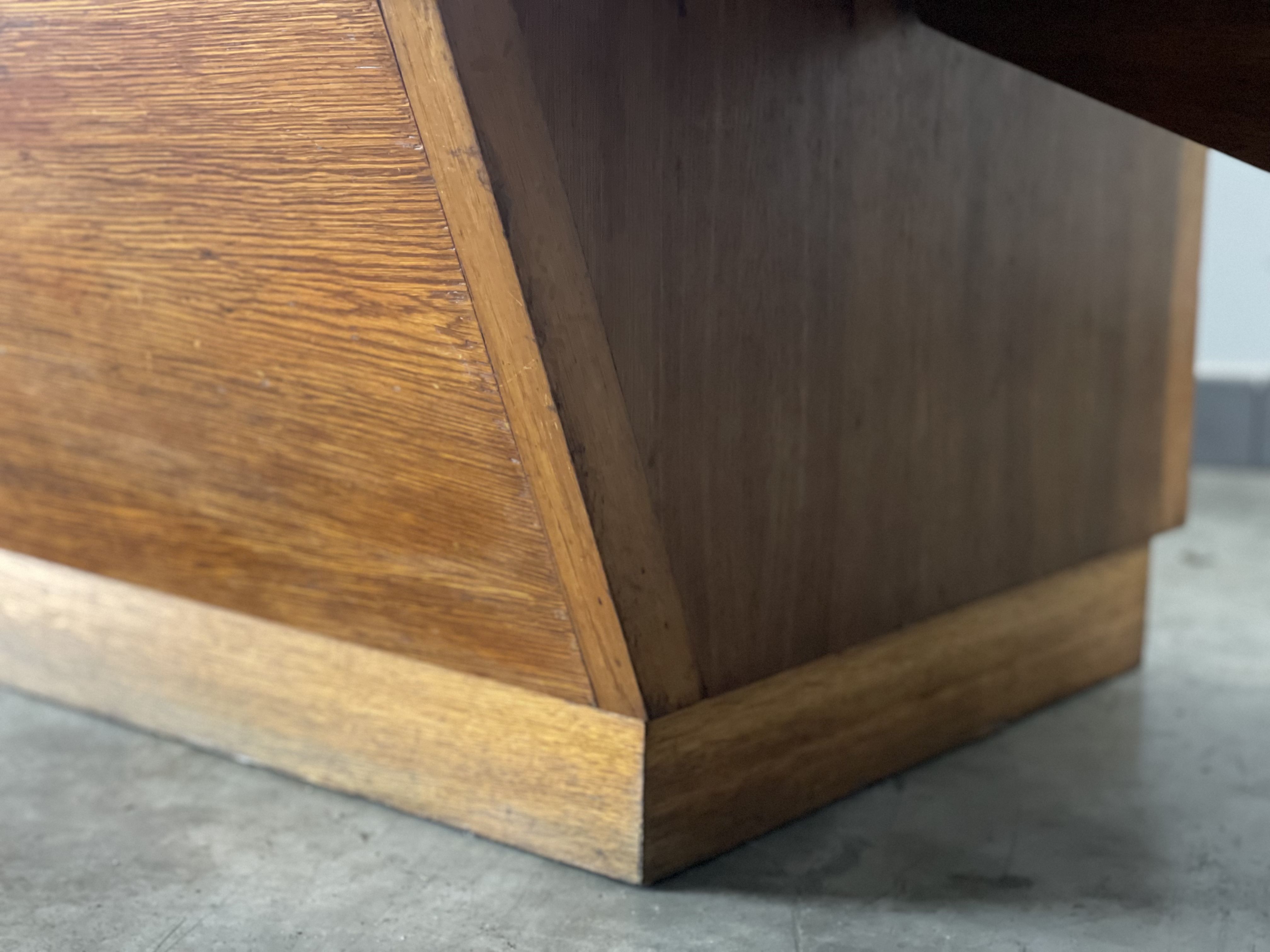 2 Showcases furniture of loom with drawers oak wood jewelry Art Deco 1930' compass feet