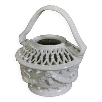 Malicorne earthenware piece