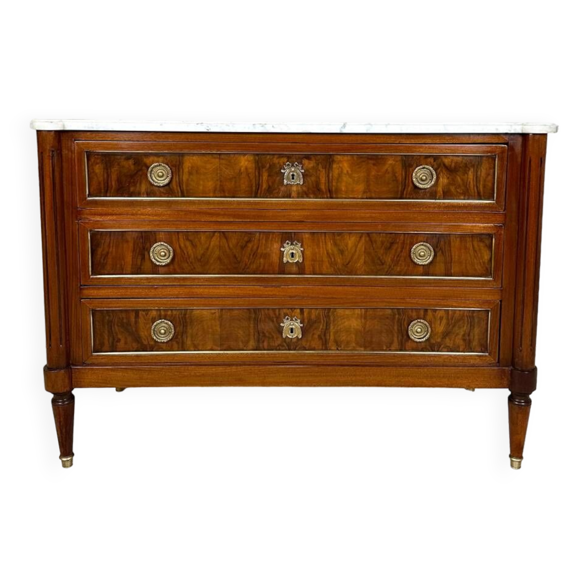 Louis XVI style chest of drawers in mahogany and walnut