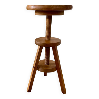 Tabouret tripode à vis