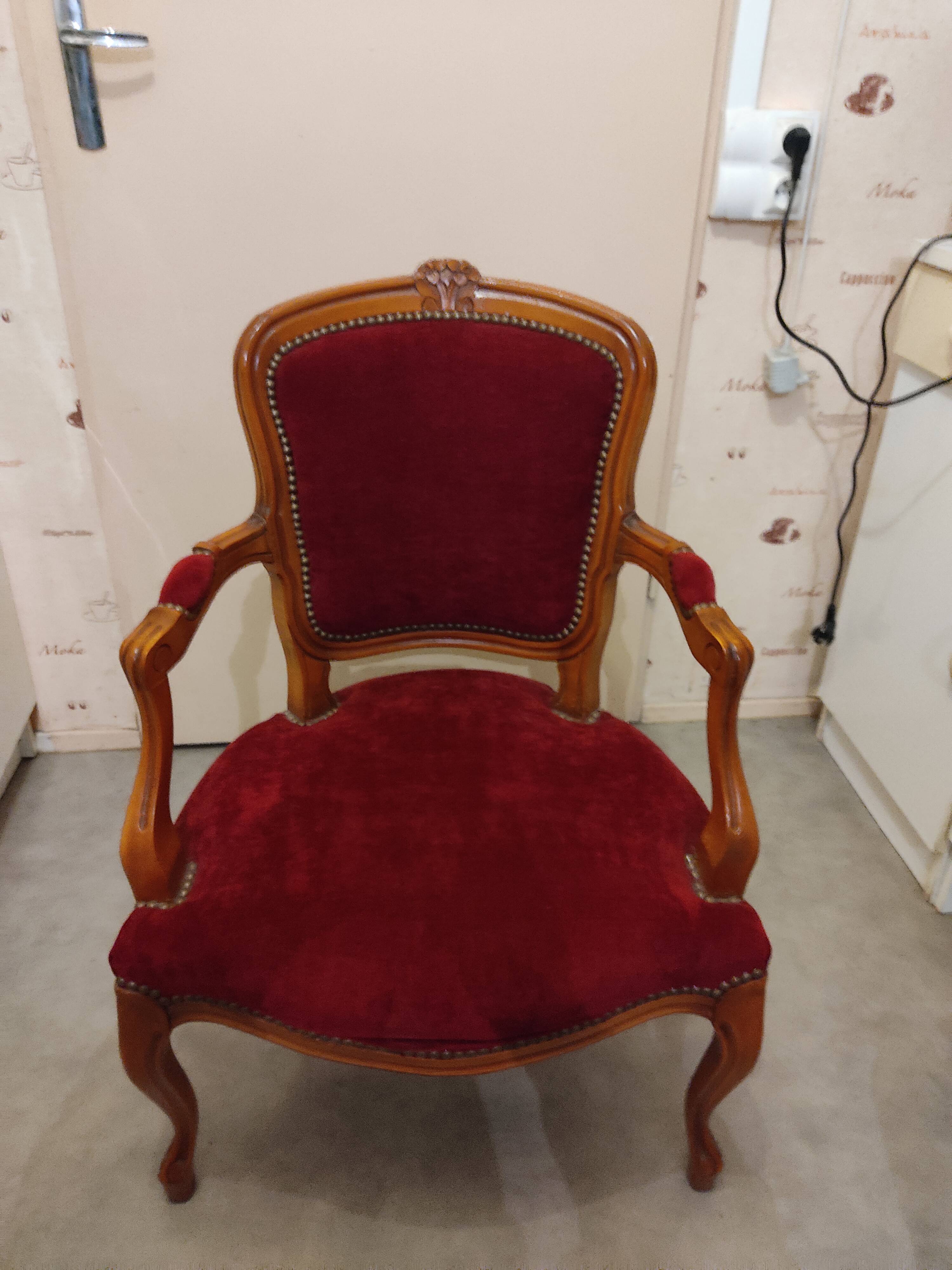 Ancien fauteuil style Louis Philippe bois velours