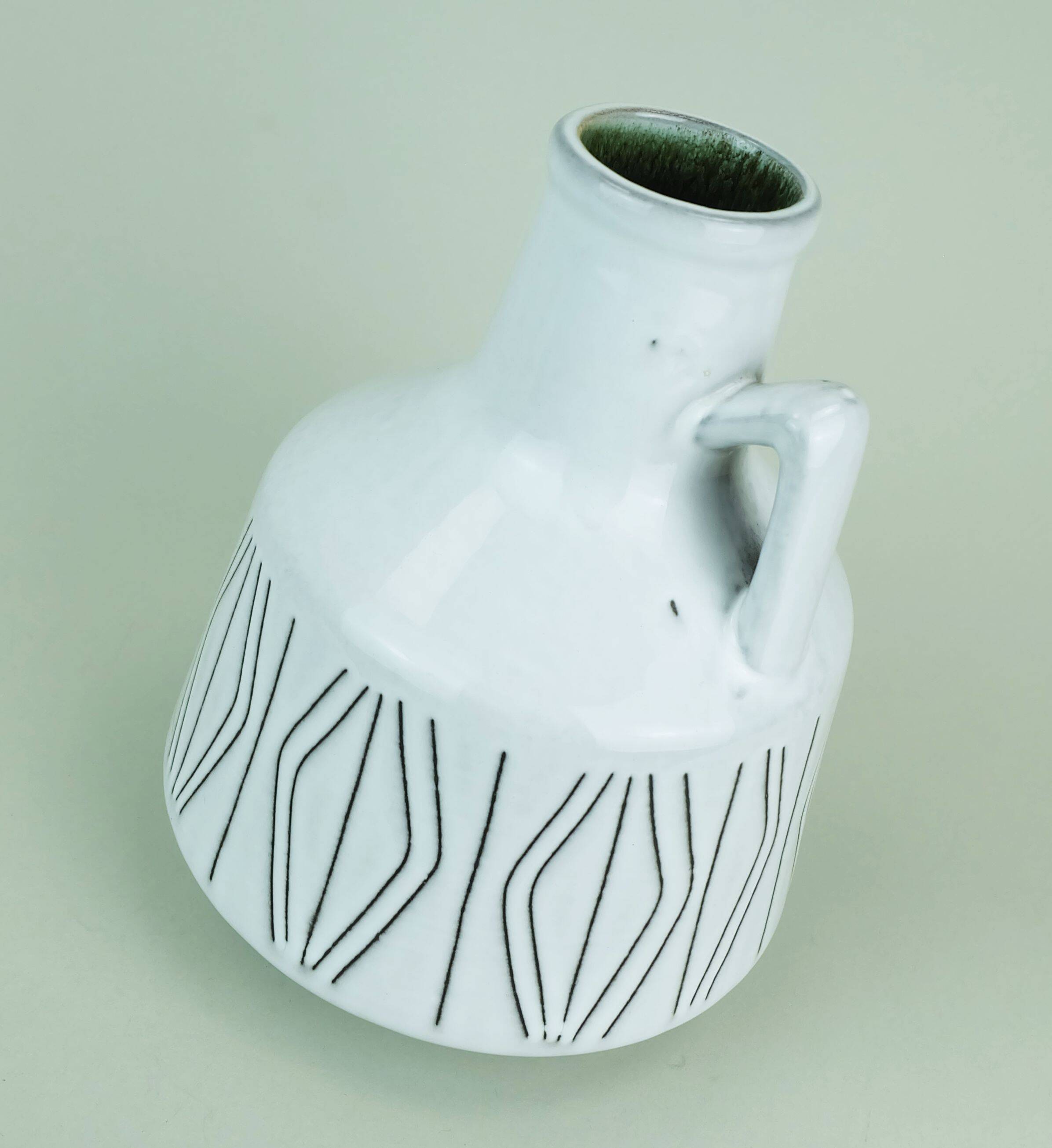 Ilkra  vase white glaze abstract sgraffito decor model no. 2007/20 50s/60s