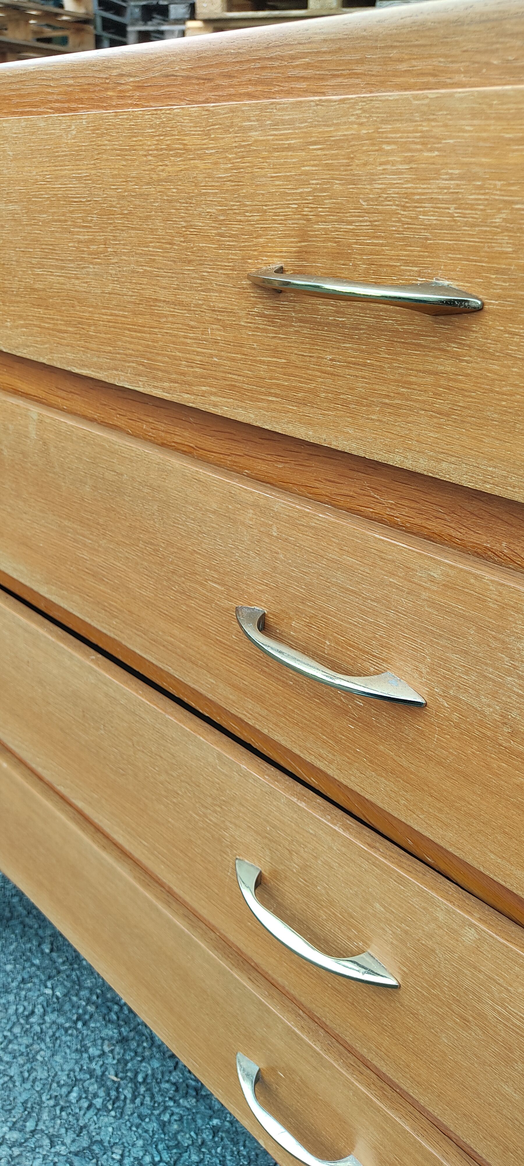 Vintage chest of drawers