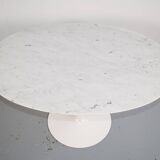 SAARINEN MARBLE SIDE TABLE KNOLL INTERNATIONAL PUBLISHER