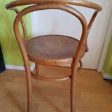 Chair 209 Fischel bentwood produced between 1920 and 1949