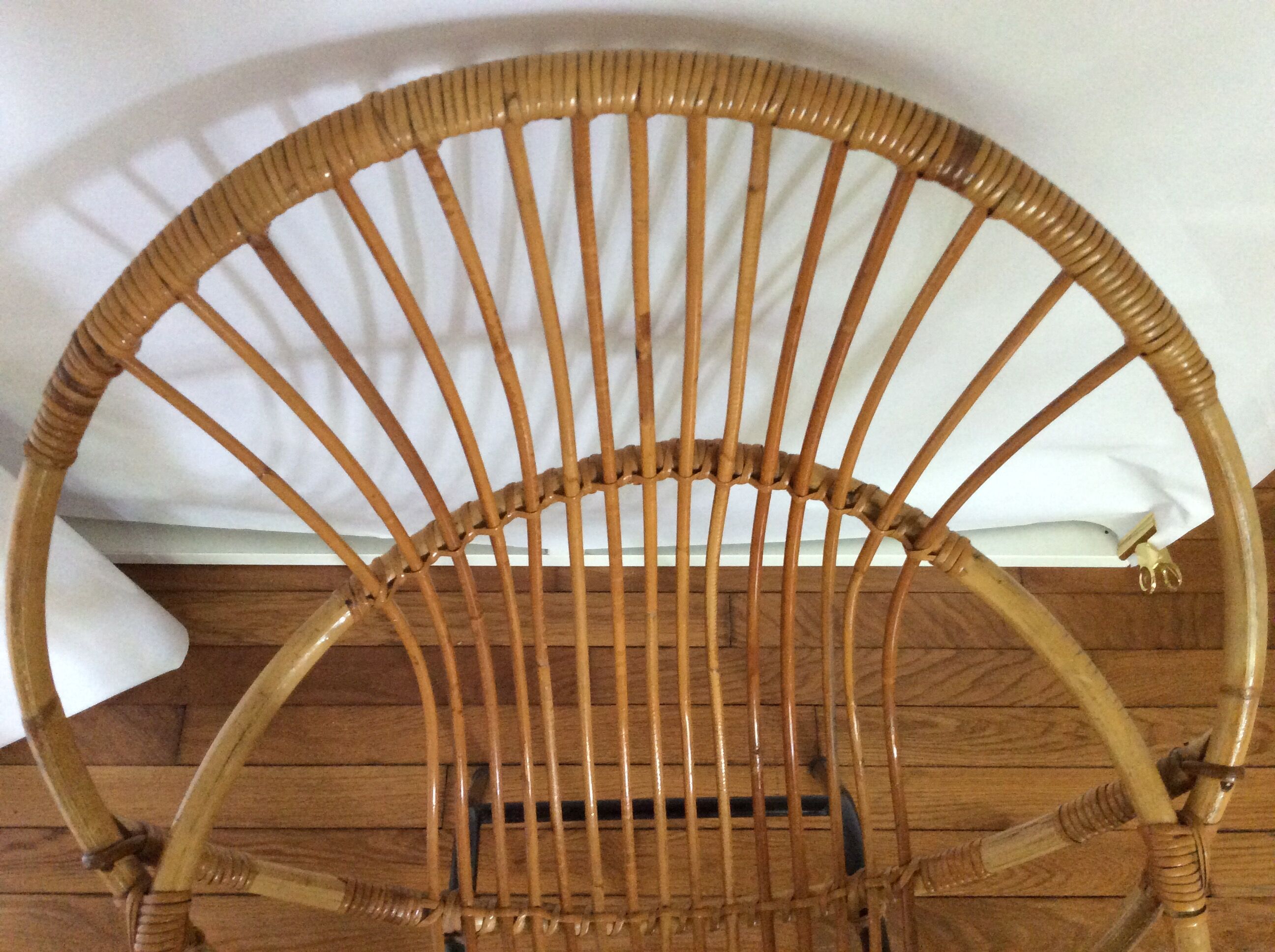 Fauteuil en rotin vintage