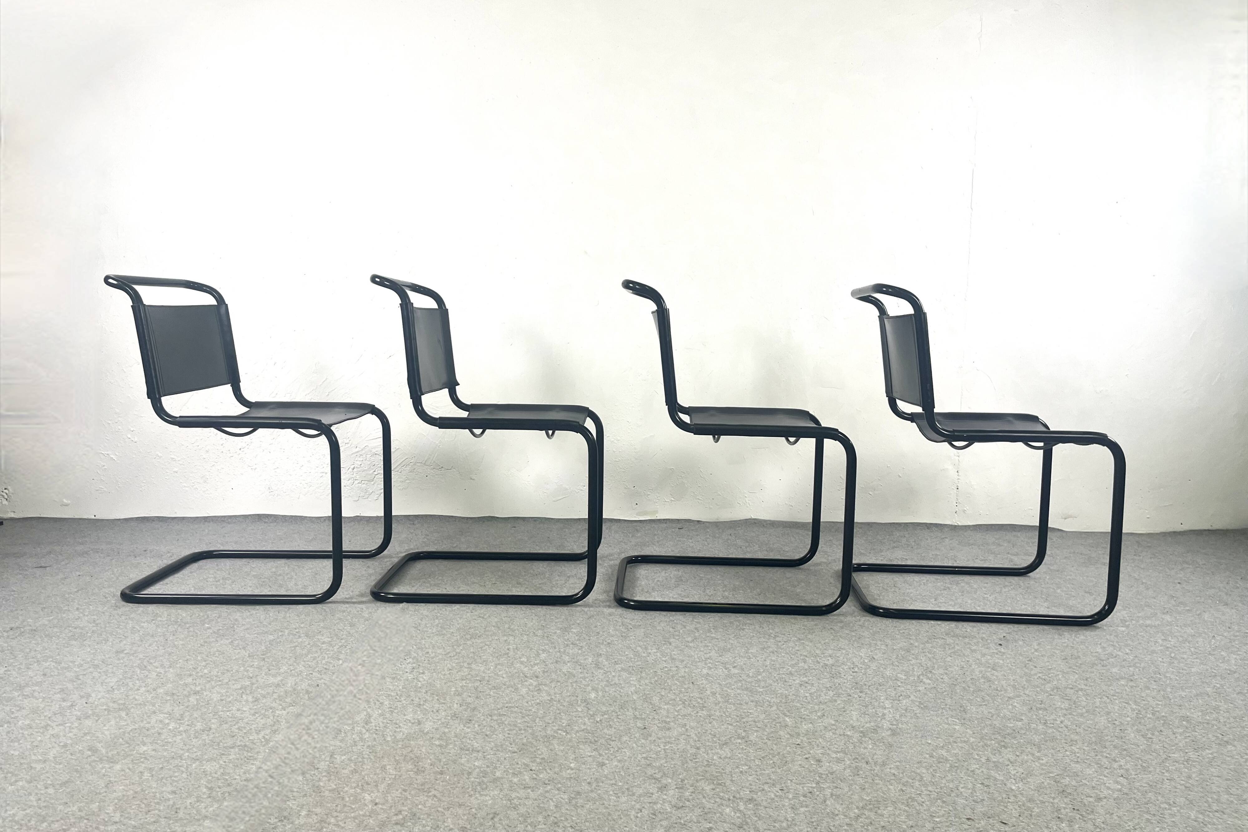 Série de 4 chaises dans le style  S33 de Mart Stam - 1960s