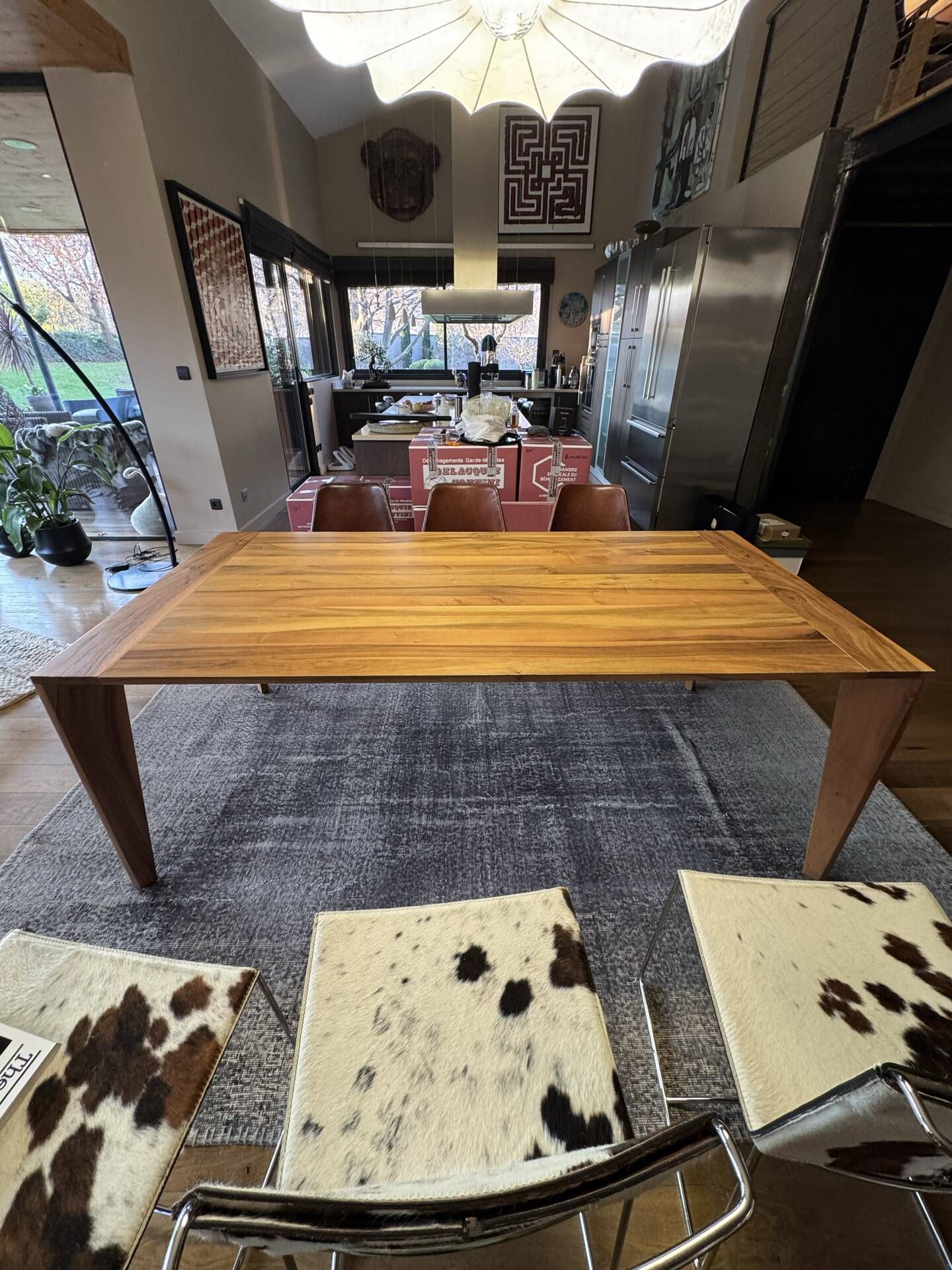 Table repas design Noyer massif Ligne Roset