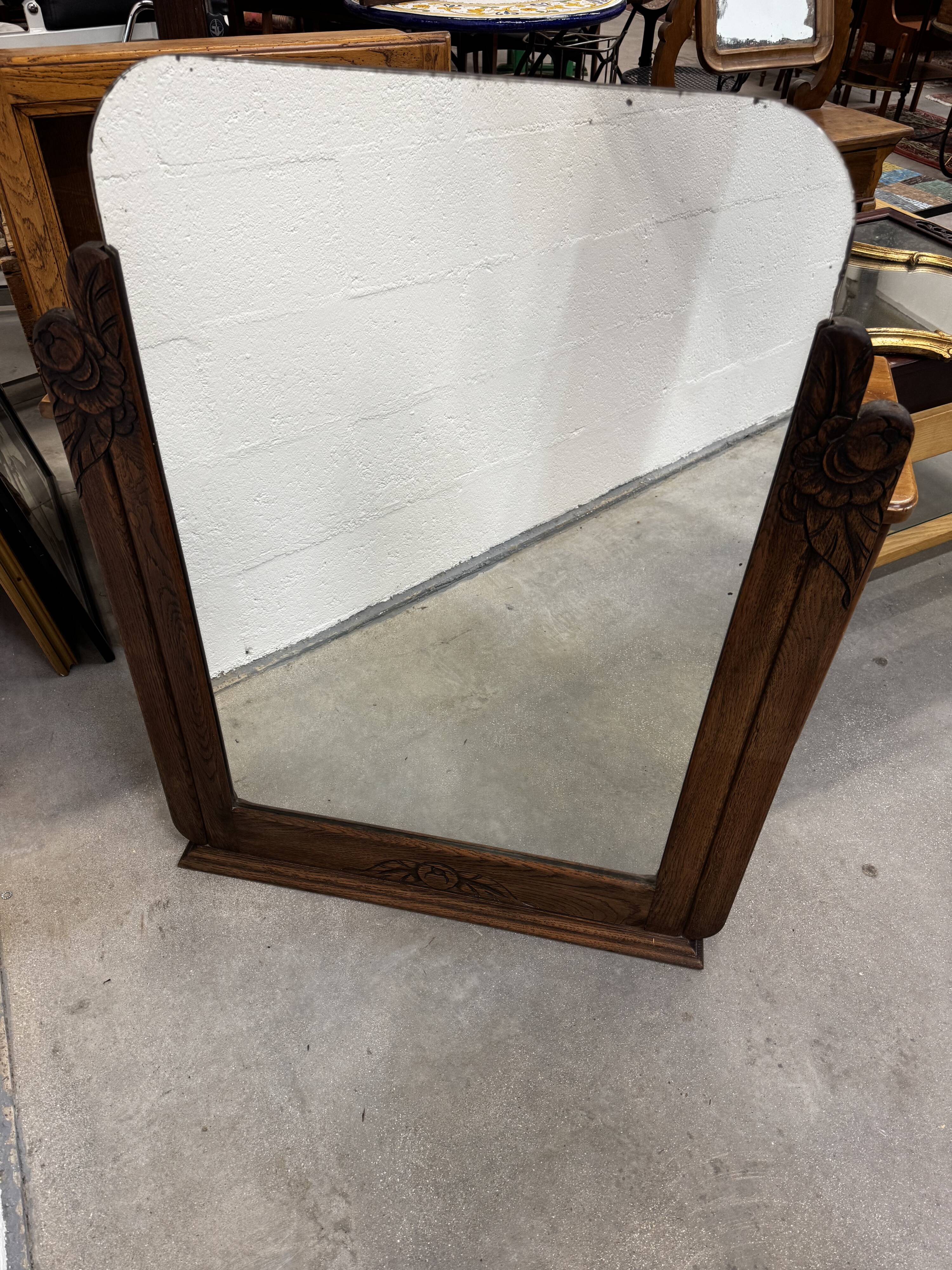 Art Deco mirror in carved oak – 1930s – 102 x 78 cm