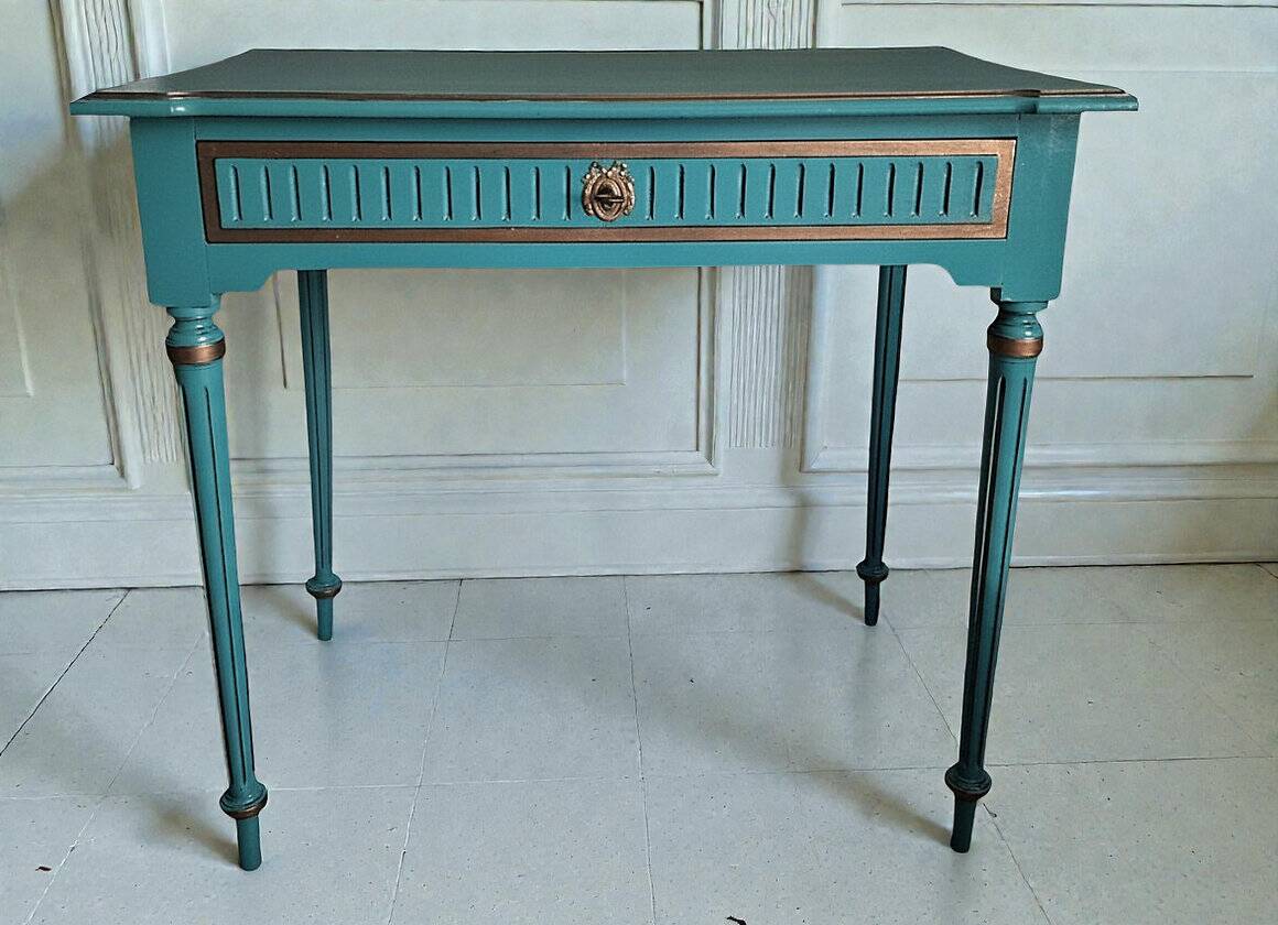 Small Louis XVI blue desk Sarcelles