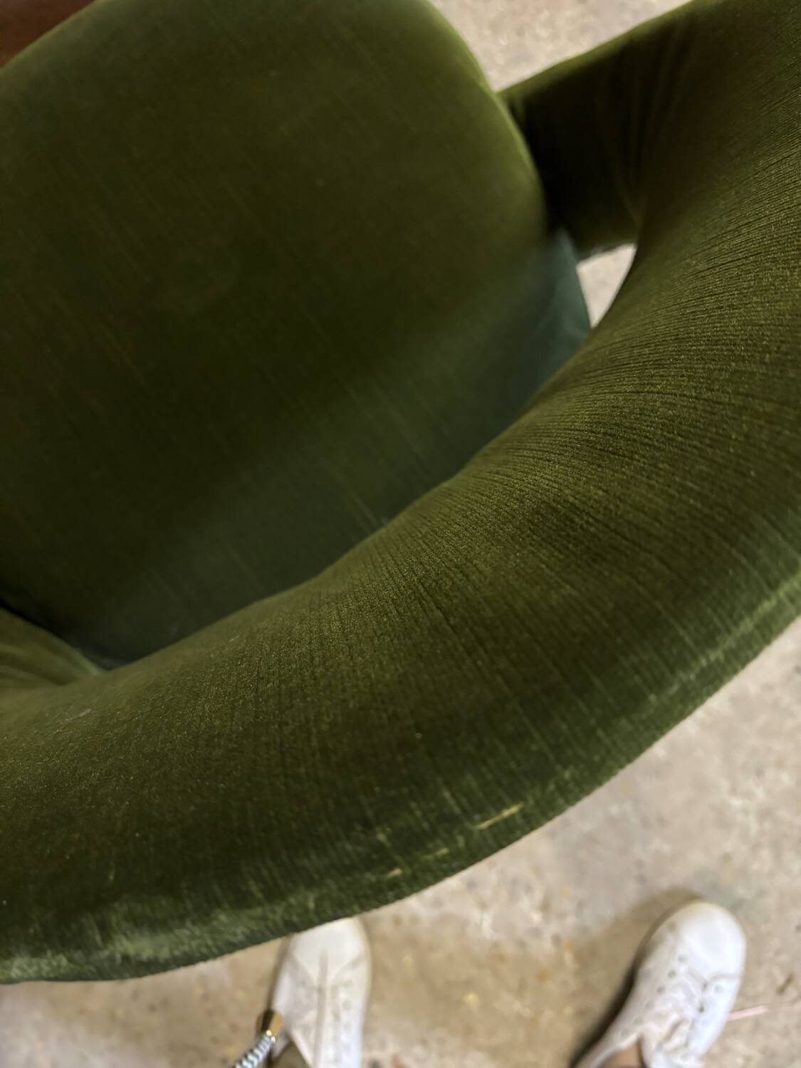 Antique Saarinen chair