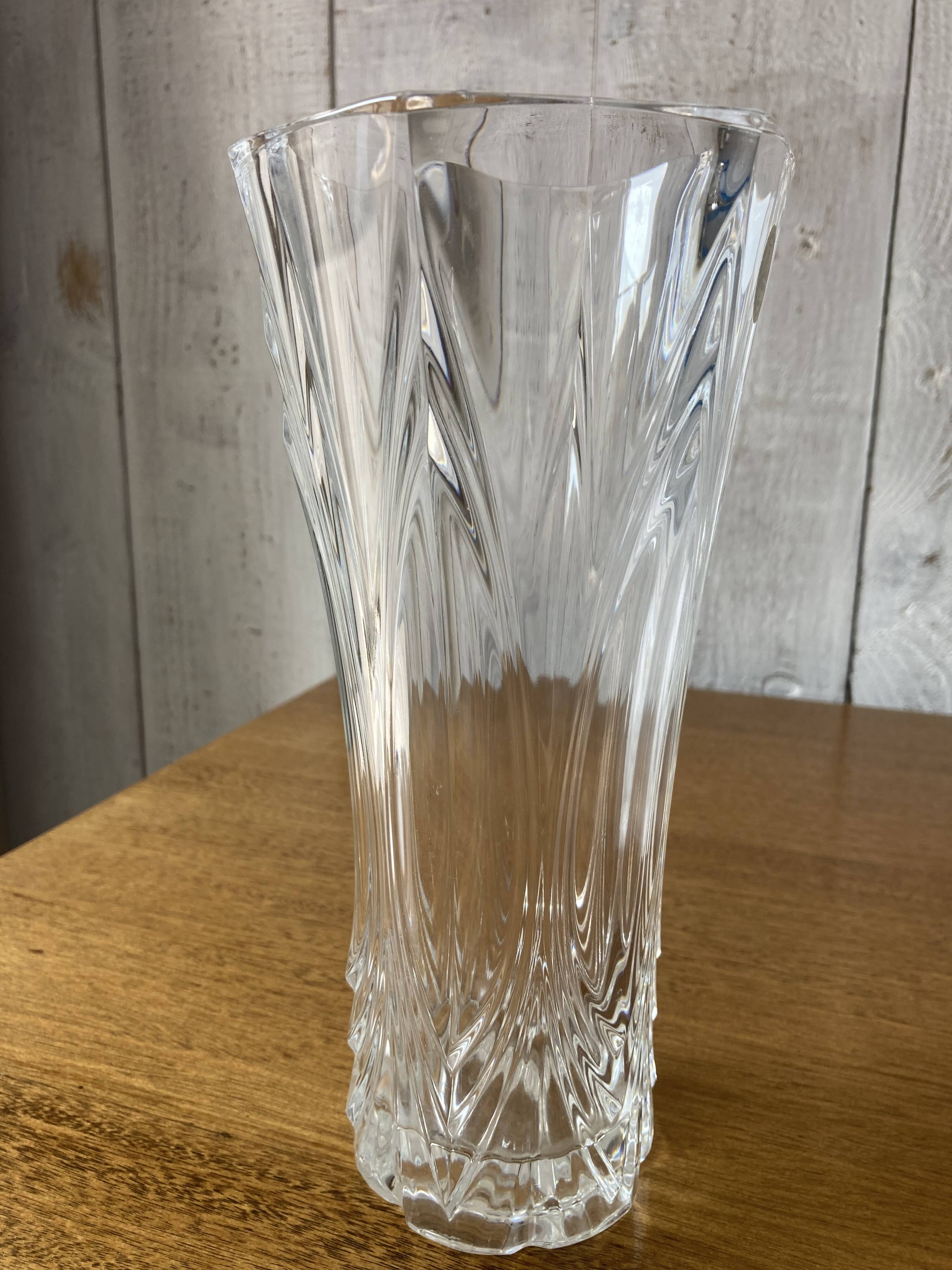 Chiseled crystal vase