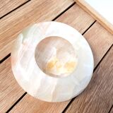 Ashtray or empty pocket in cream onyx stone