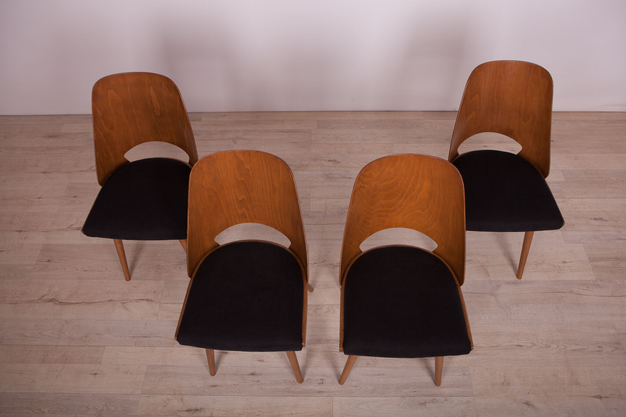 4 lollipop dining chairs from tatra, 1960s