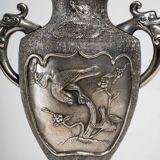 Paire de vases en métal argenté, asie