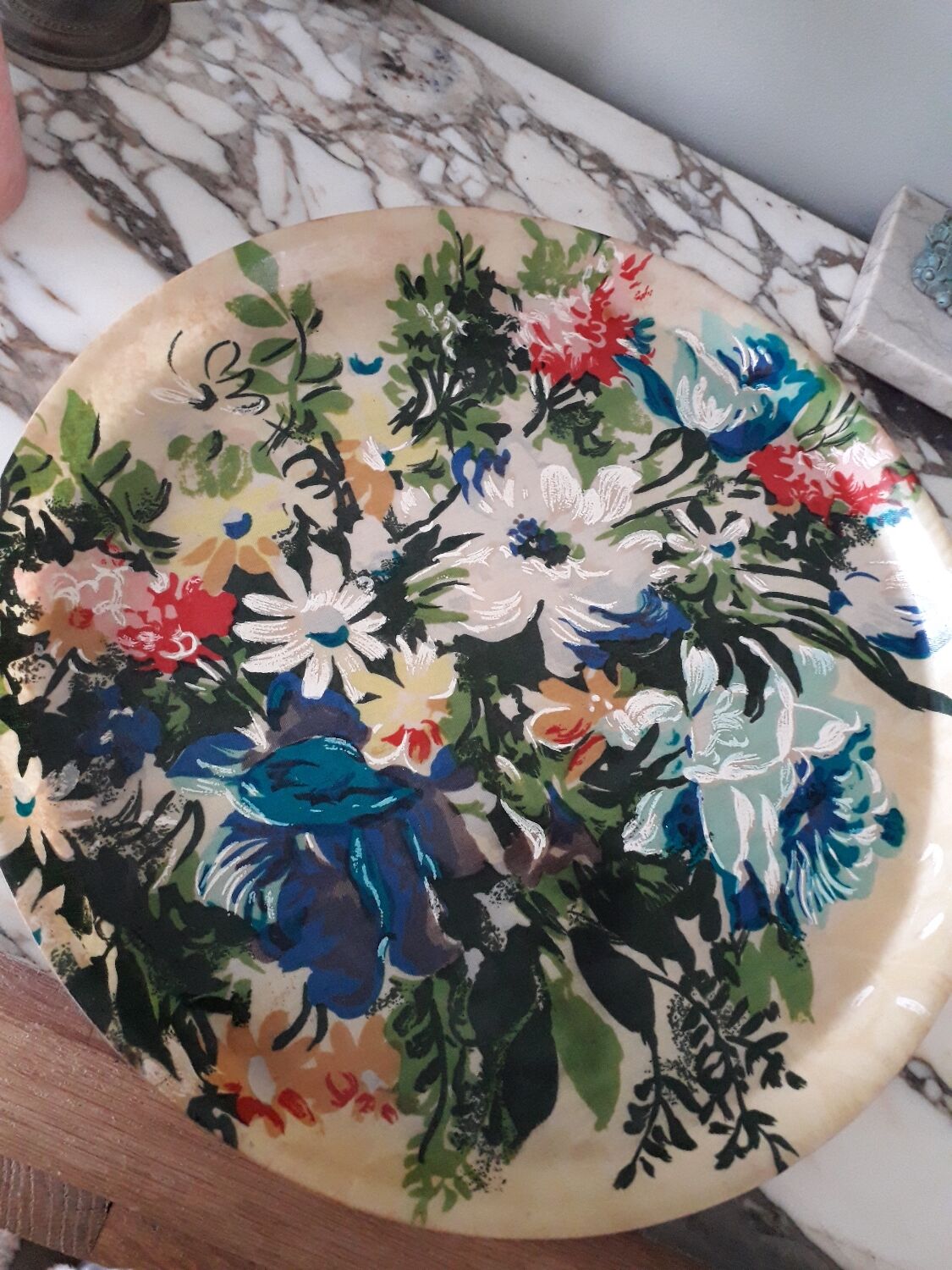 Flowered tray