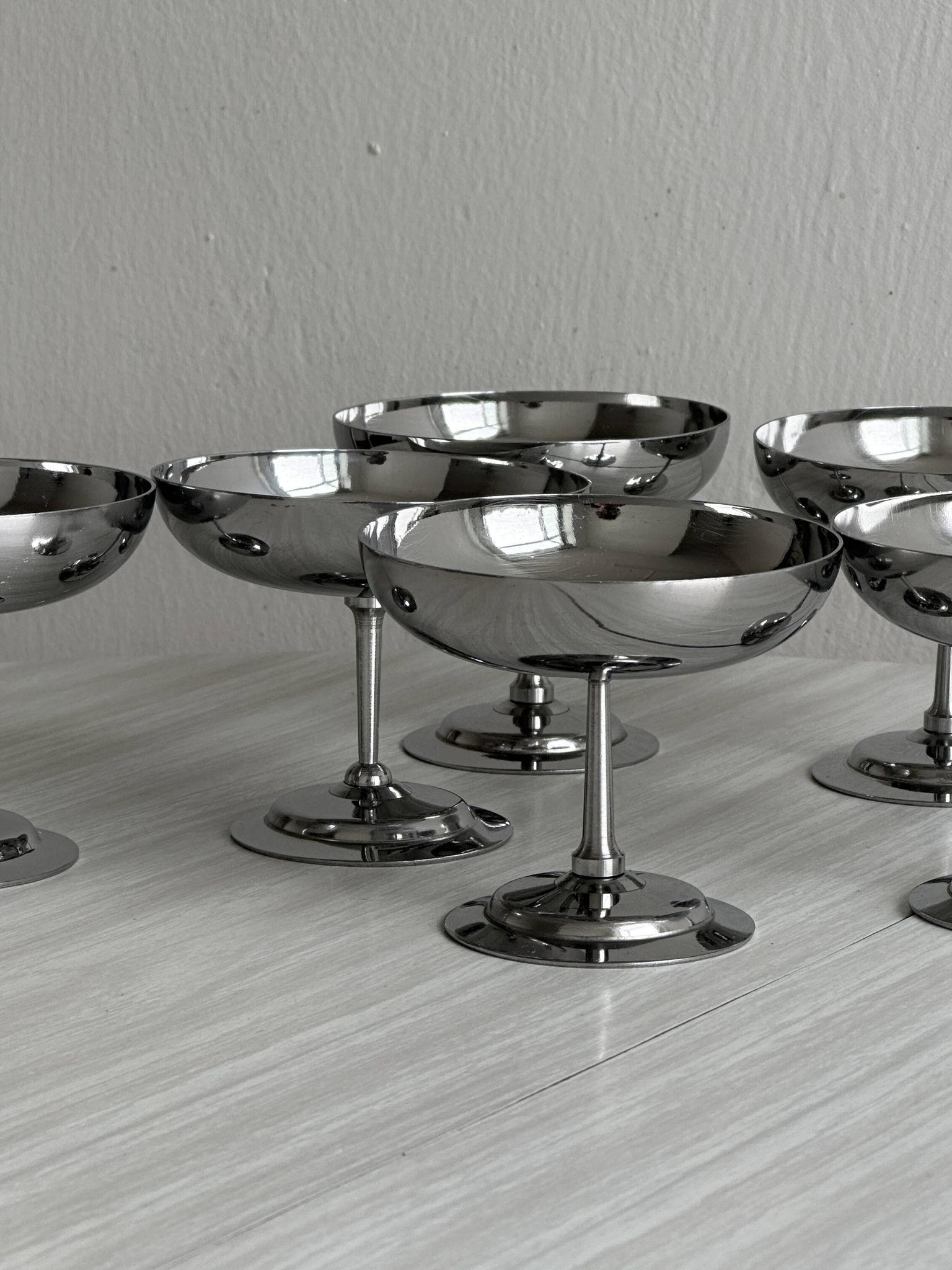 8 coupelles à glace en inox brillant