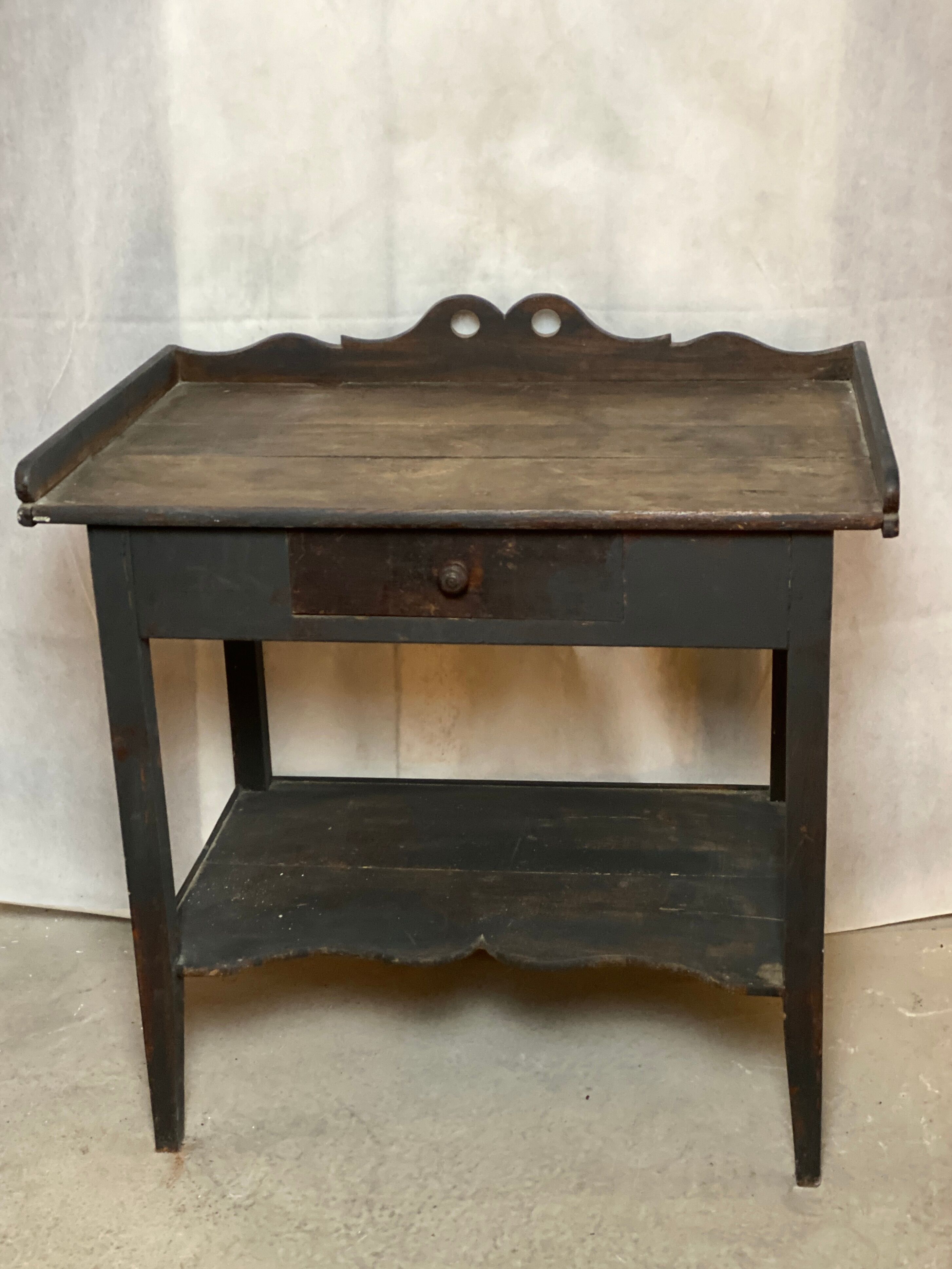Petite table d'appoint