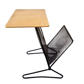 Table d'appoint/porte-revues TM05 de Cees Braakman pour Pastoe, Pays-Bas, années 1950