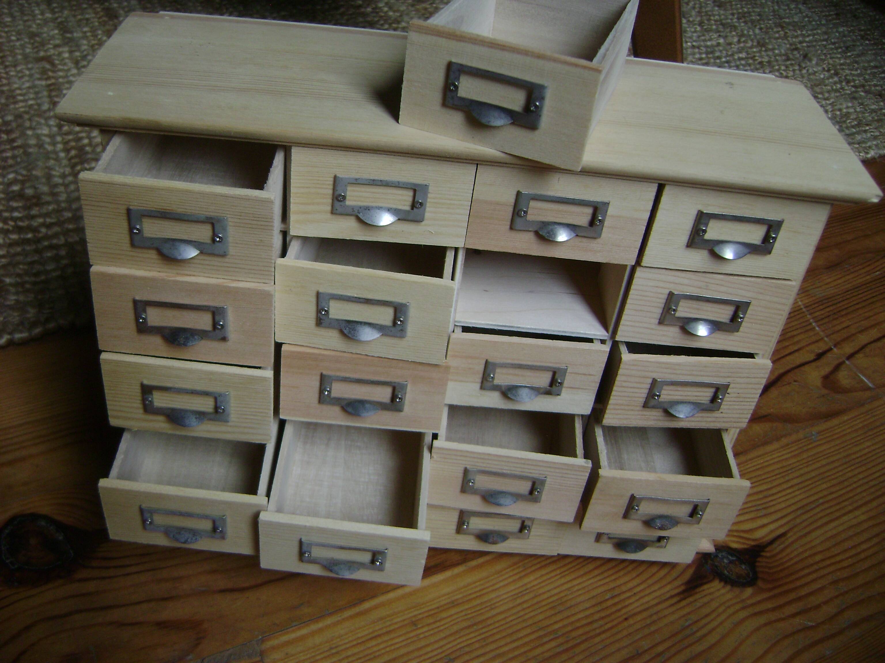 small wooden drawer unit