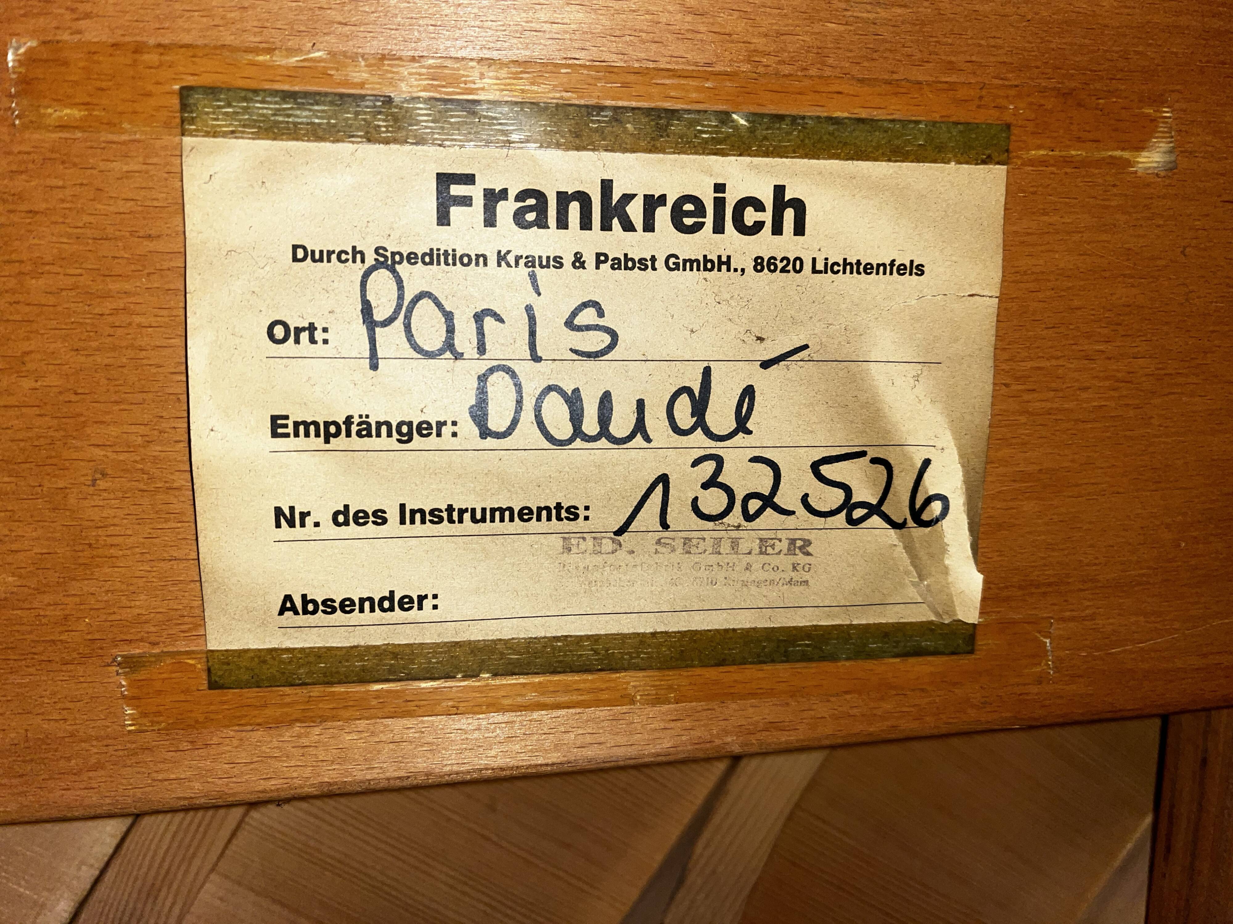 Piano droit Seiler