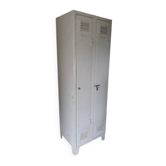 Armoire métallique industriel