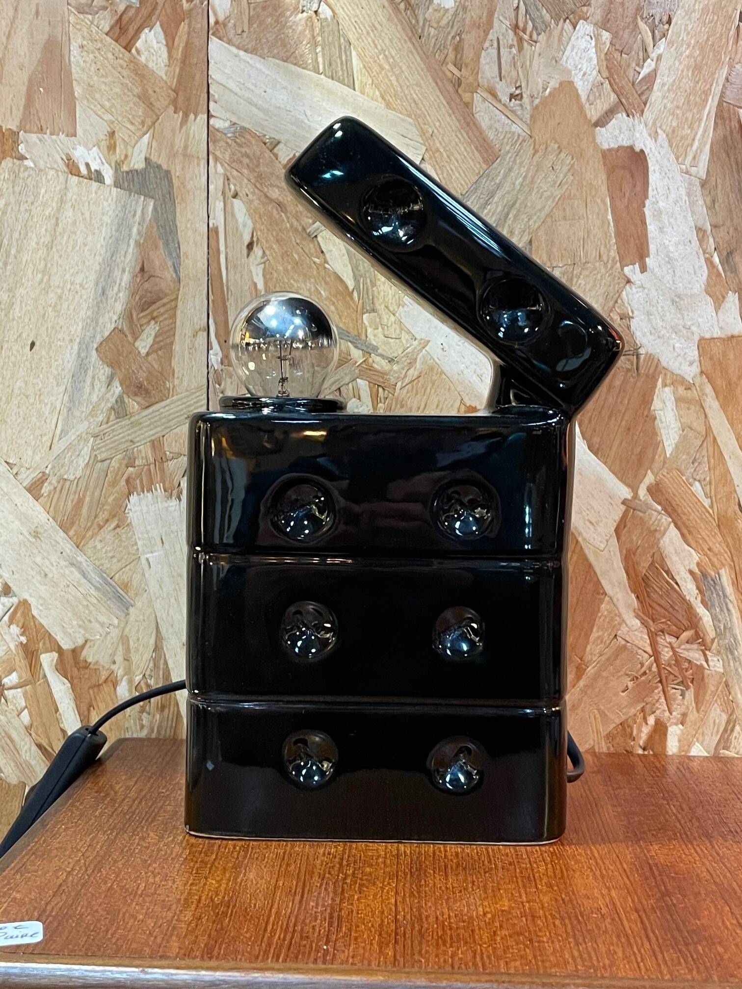 Vintage ceramic lamp from the 1970s.