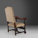 19th Century Renaissance carved oak Throne Armchair, France 1850s