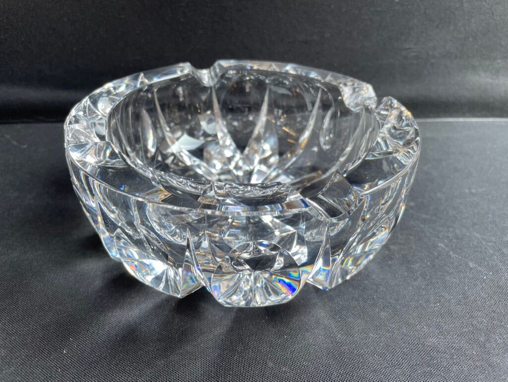 Cut crystal ashtray Saint Louis
