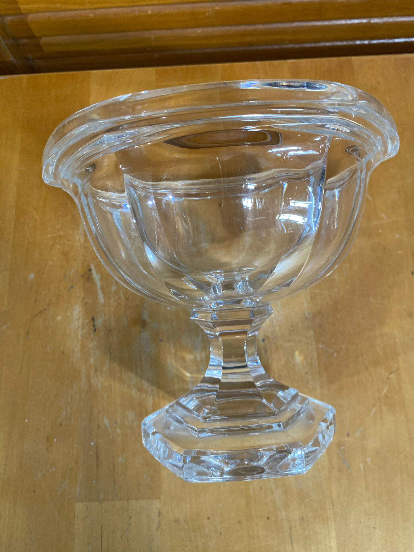 Vintage Art Deco Moulded Crystal Coupe BACCARAT Bourbon Model
