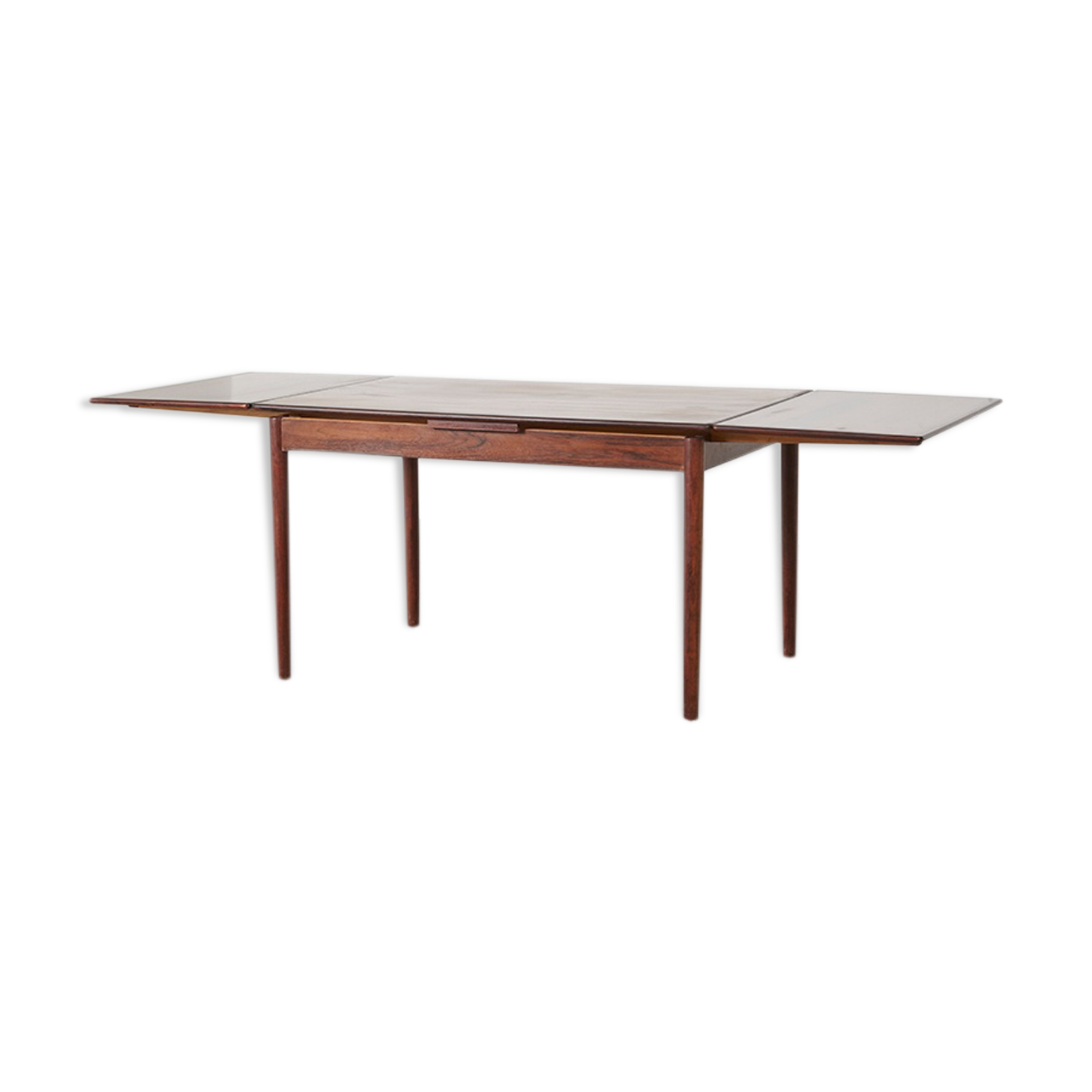 Extensible in the 1960s rosewood dining table.