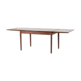 Extensible in the 1960s rosewood dining table.