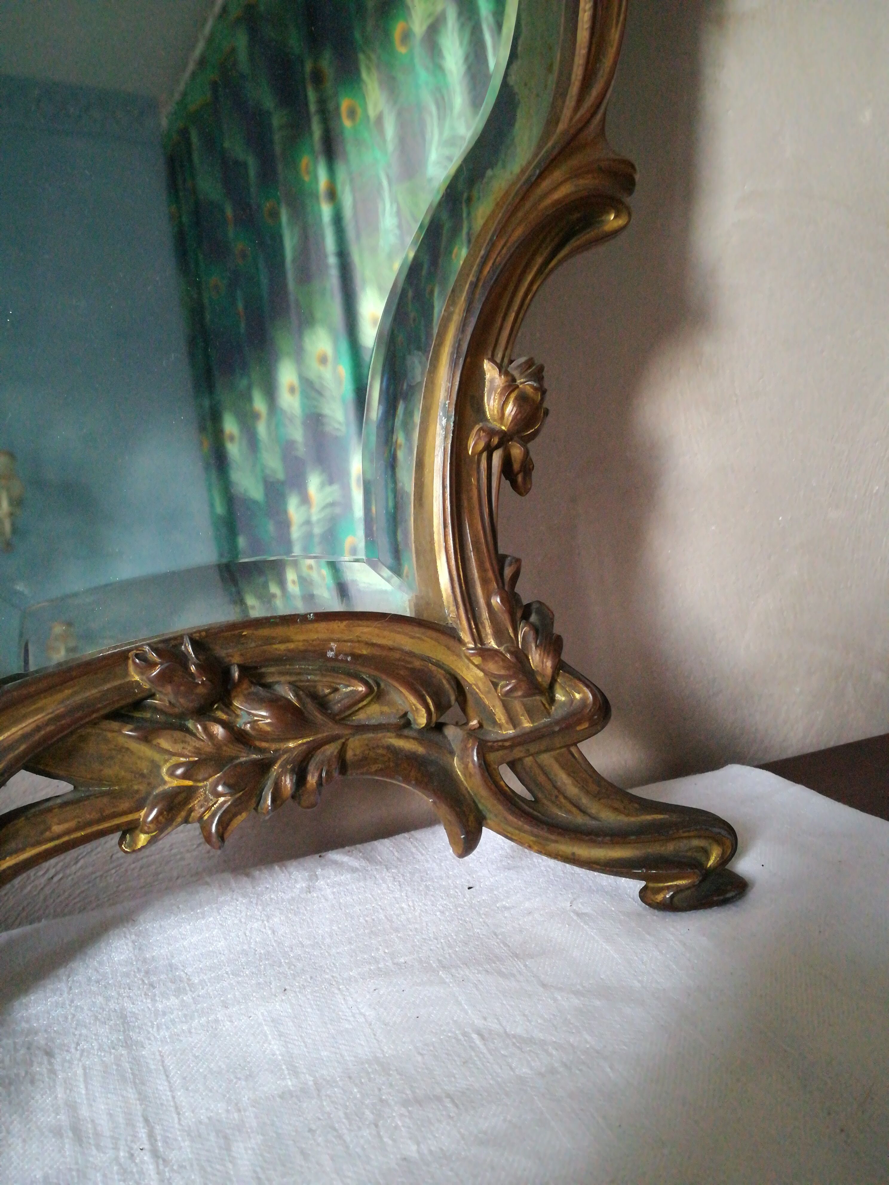 Mirror art nouveau