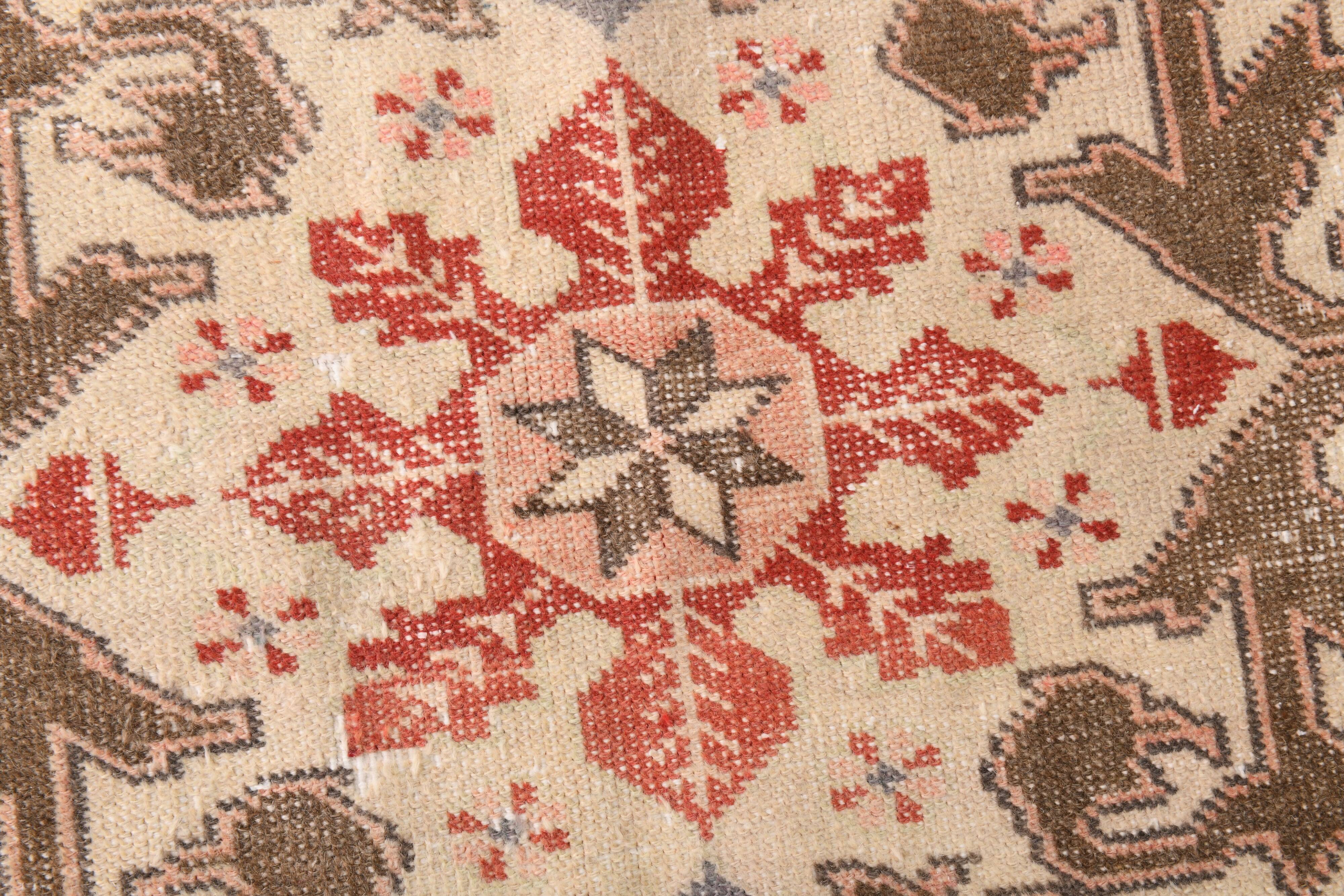 4x7 Salmon & Brown Classic Vintage Rug, 139x227Cm