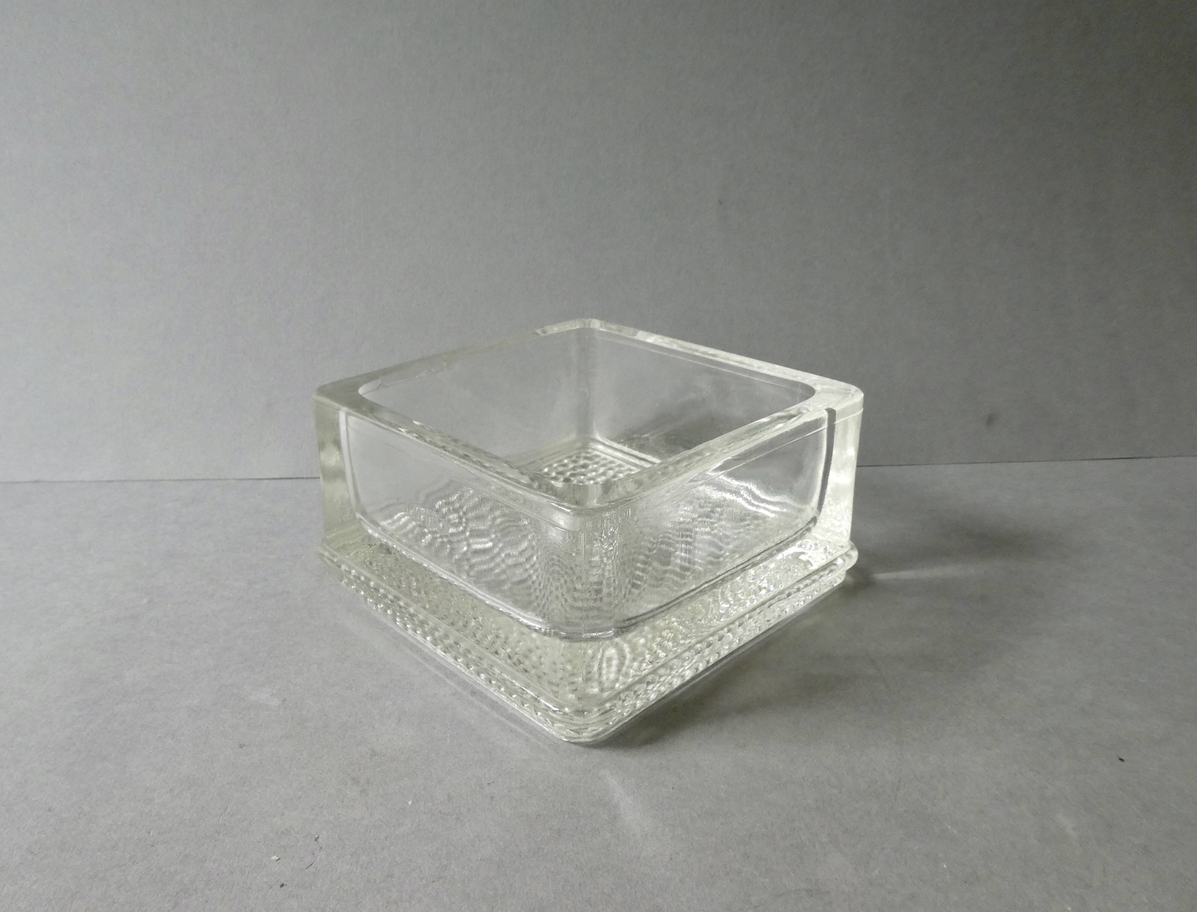 Lumax glass tiled pocket emptier