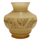 Vase en verre jaune décor Art Déco signé D'Argyl vers 1930