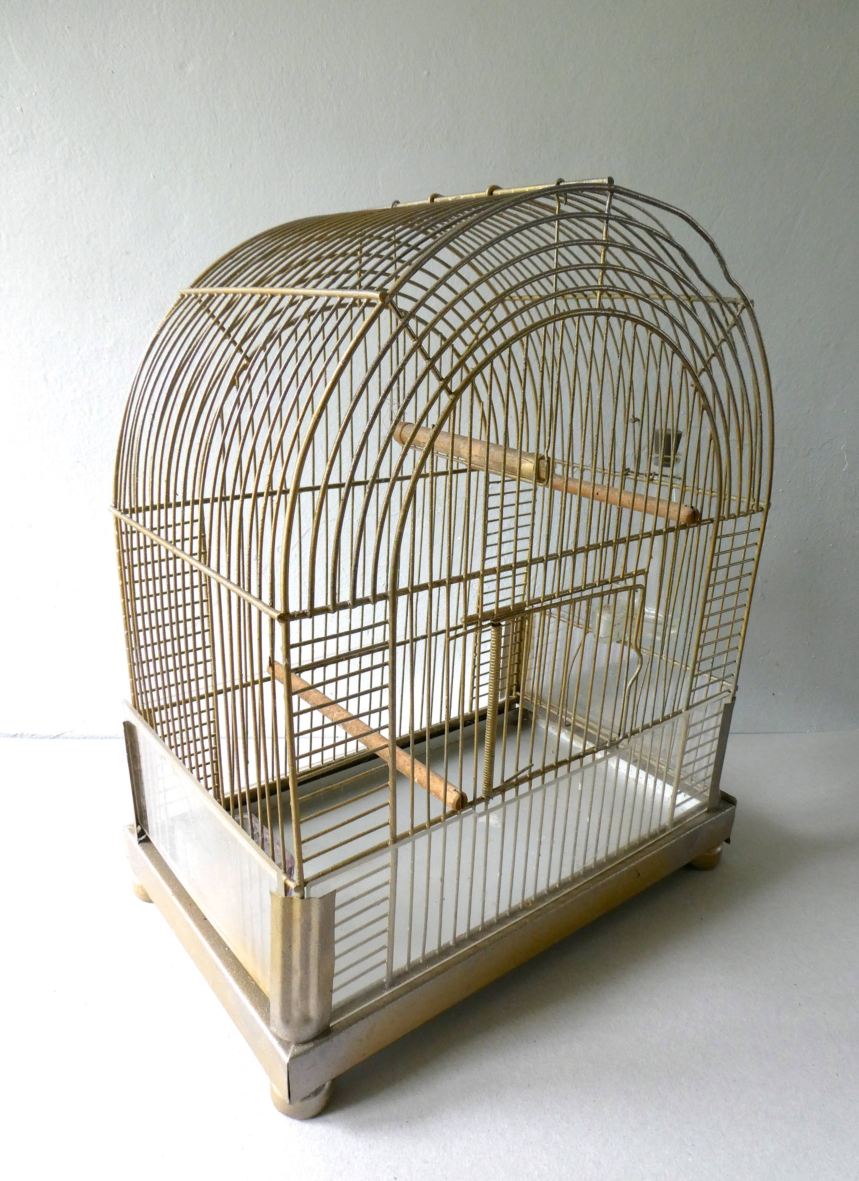 Cage à oiseaux en métal doré des années 60