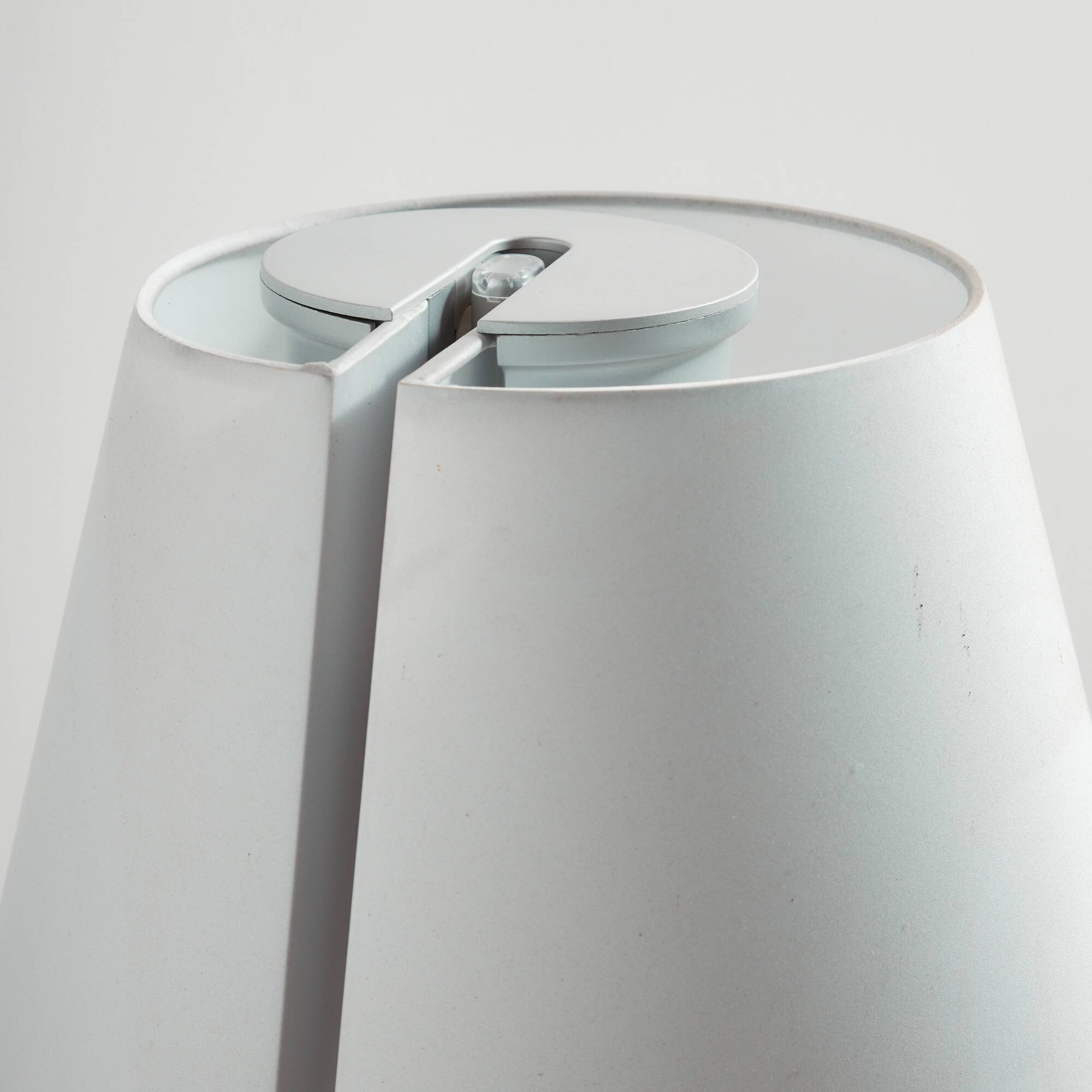 Lampadaire Melampo Terra par Adrien Gardère pour Artemide