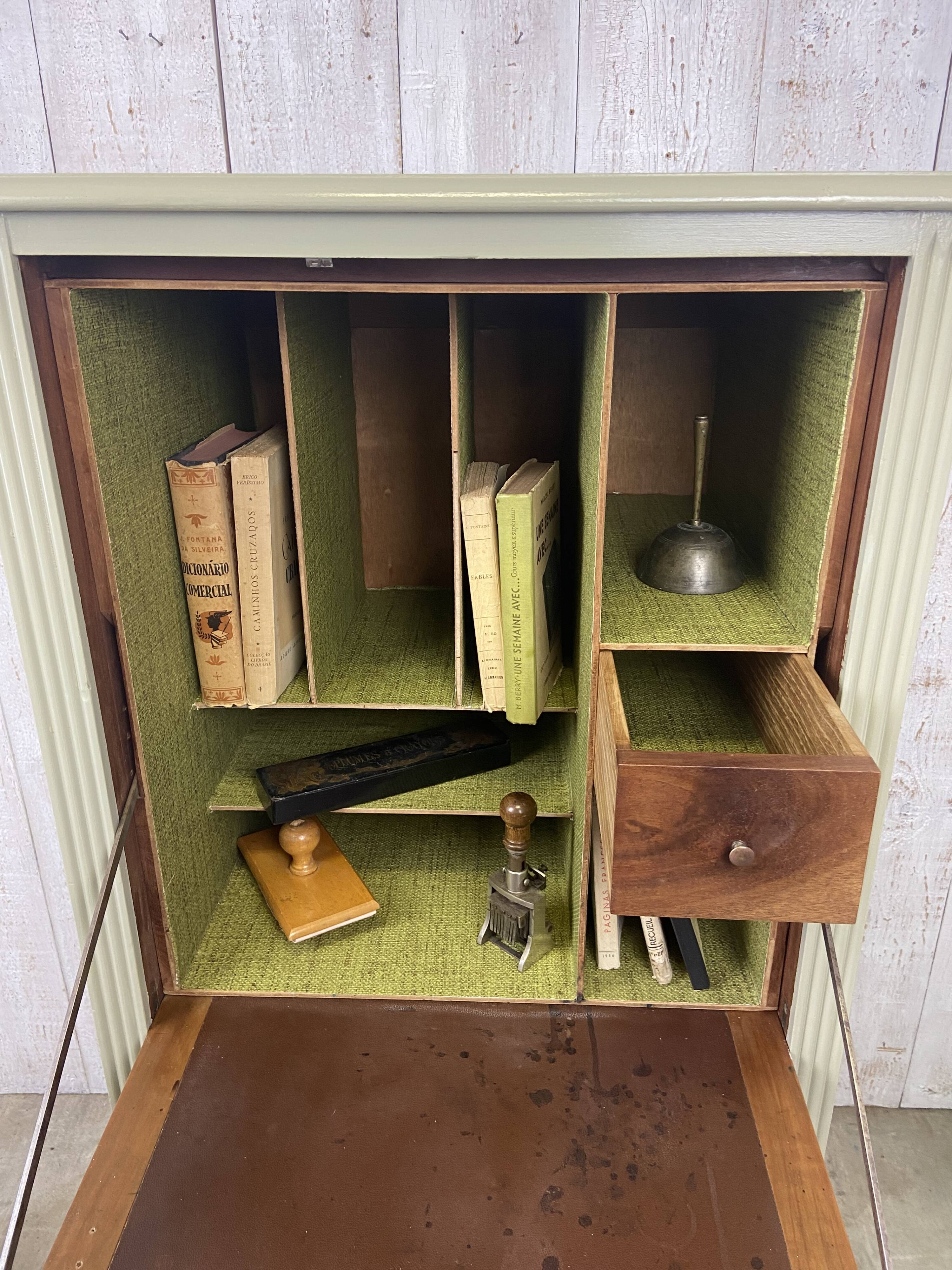 Secretary from the 1950s