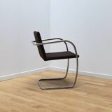 Suite de 8 fauteuils de bureau BRNO 2, Knoll