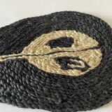 Trivet, braided fibers
