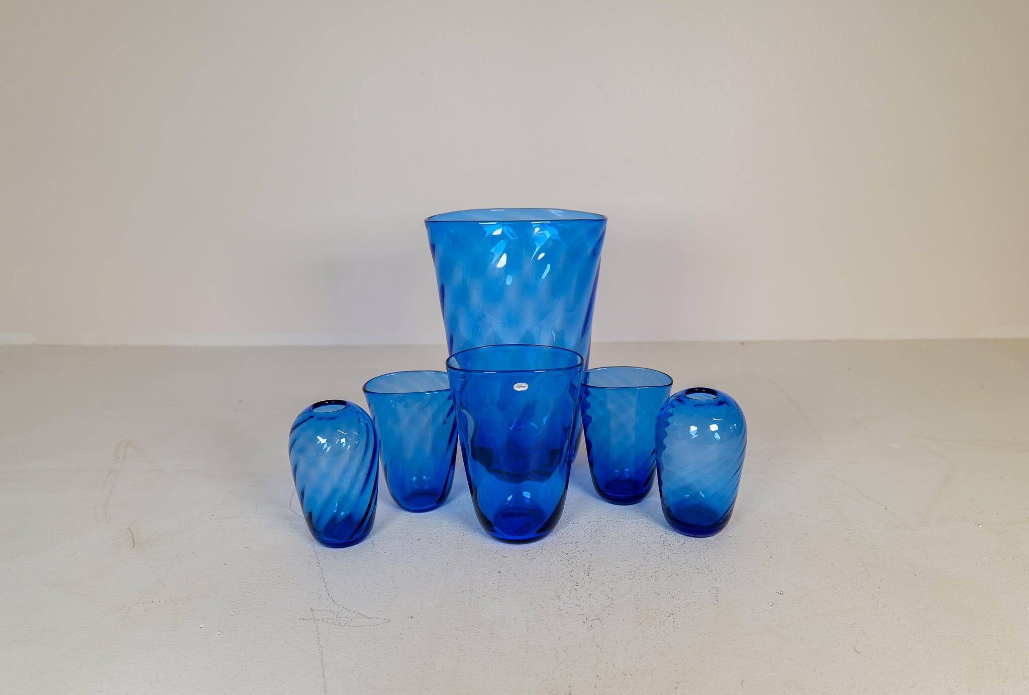 Art Deco Set of 6 Sculpted Glass Vases Handmade Reijmyre, Sweden, 1930s